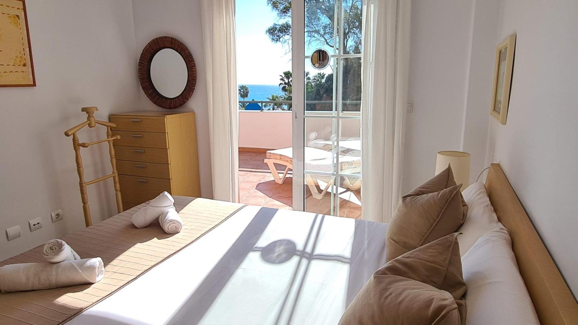 Apartament Burriana Beach Silhouse Nerja Exterior photo
